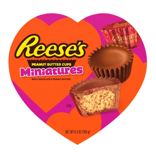 12pk 6.5oz Reese’s Peanut Butter Heart Display